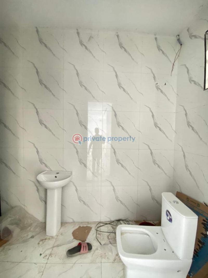 4 bedroom Semi detached Duplex For Sale Ikota Lekki Lagos - 5