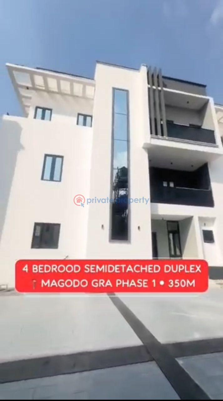 4 bedroom Semi detached Duplex For Sale Magodo Gra Phase 1 Kosofe/Ikosi Lagos - 1