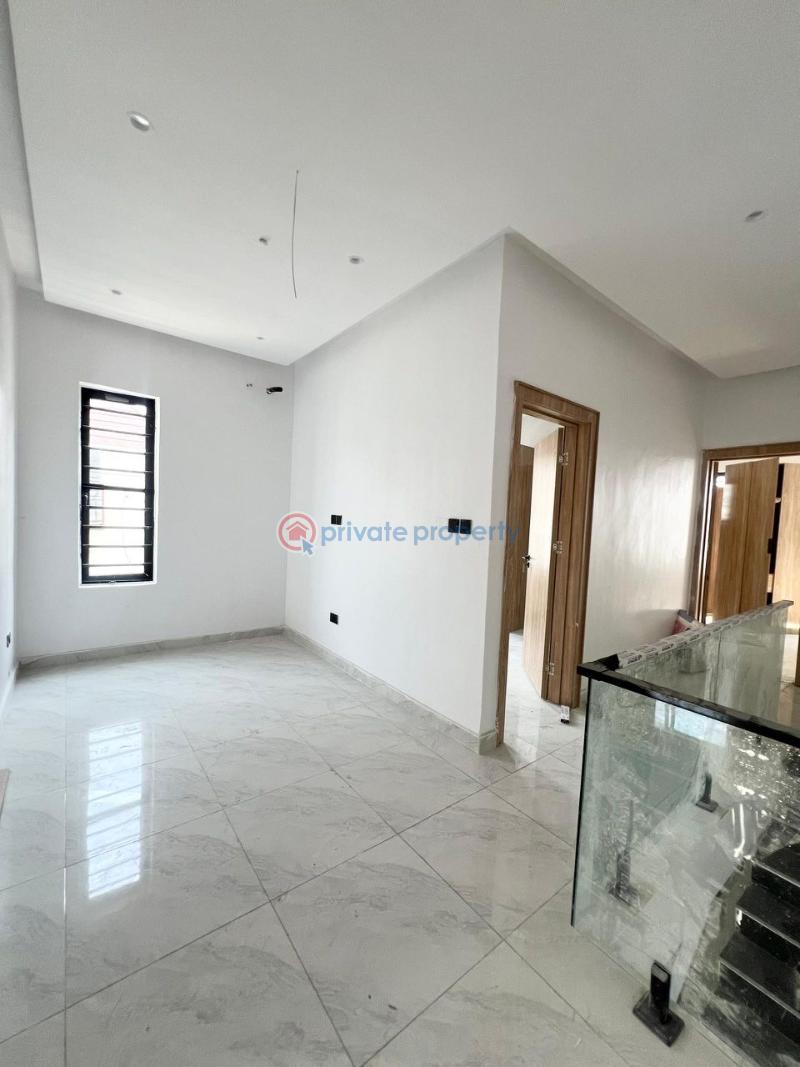 4 bedroom Semi detached Duplex For Sale Chevron Drive Lekki Lagos - 5