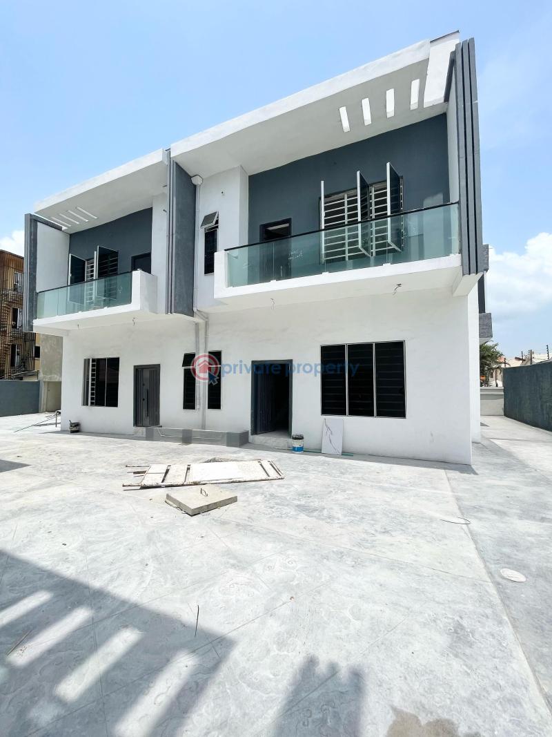 4 bedroom Semi detached Duplex For Sale Ologolo Lekki Lagos - 0