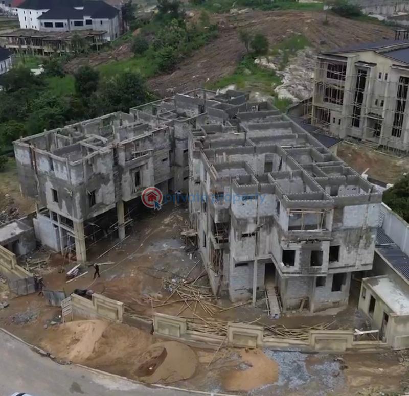 4 bedroom Semi detached Duplex For Sale Guzape Abuja Phase 1  - 2