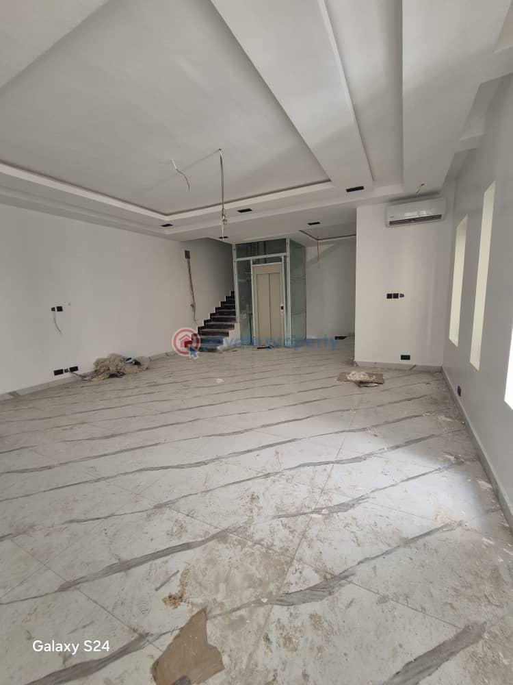 4 bedroom Semi detached Duplex For Sale Parkview Ikoyi Lagos - 2