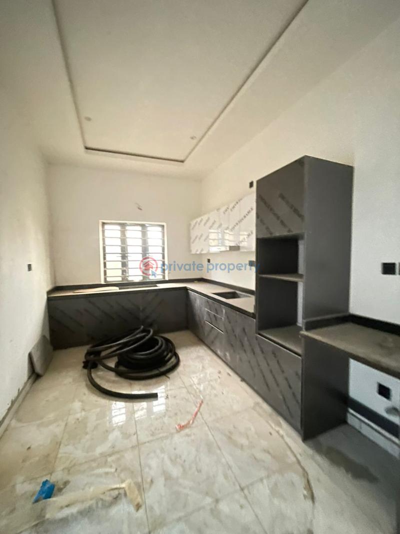 4 bedroom Semi detached Duplex For Sale Ogudu GRA Lagos - 8