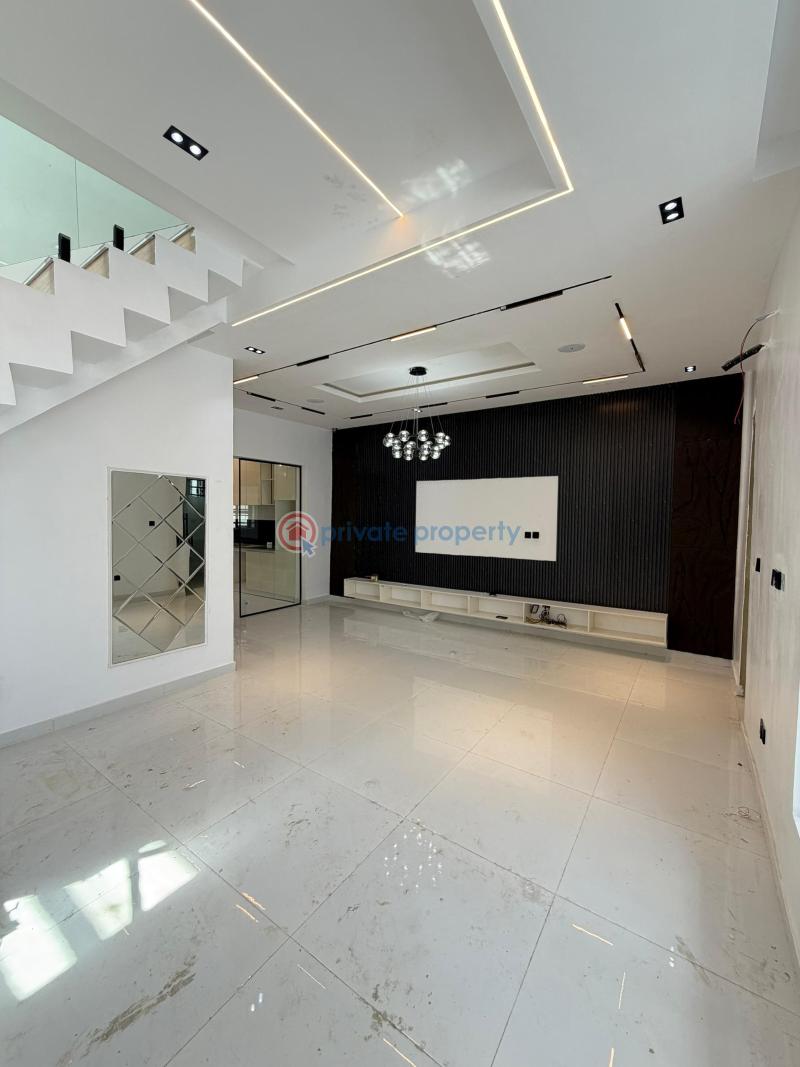 4 bedroom Semi detached Duplex For Sale Orchid Along Lekki Expressway Lagos - 4