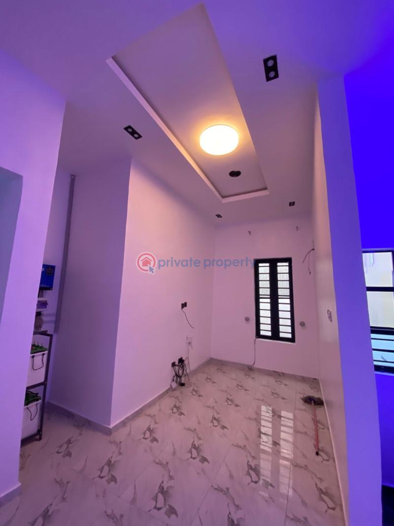 5 bedroom Semi detached Duplex For Sale Orchid Road Lekki Expressway Lagos - 11