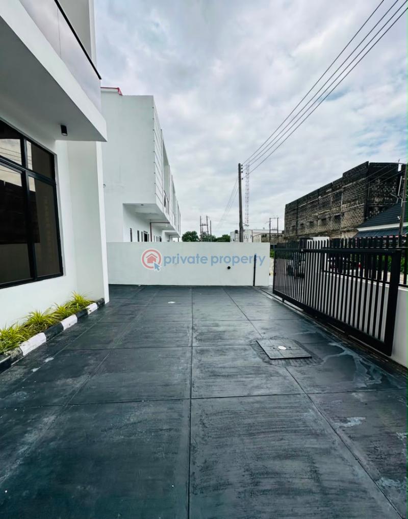 4 bedroom Semi detached Duplex For Sale Sangotedo Ajah Lagos - 12