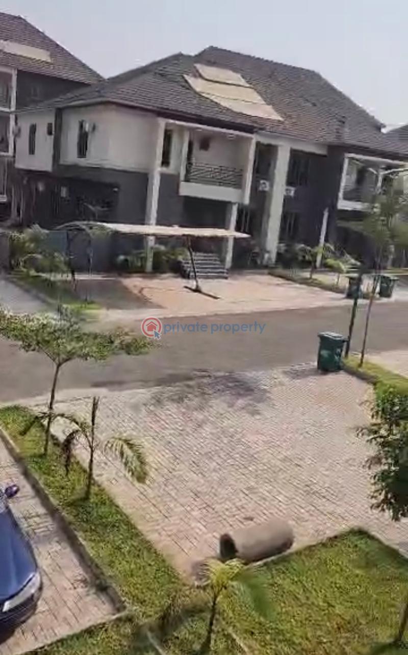 4 bedroom Semi detached Duplex For Sale Karmo Abuja Phase 3  - 2