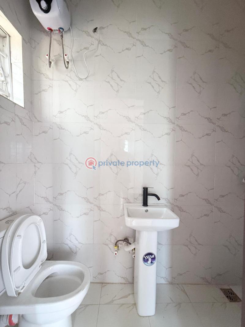 4 bedroom Semi detached Duplex For Sale Ologolo Lekki Lagos - 8