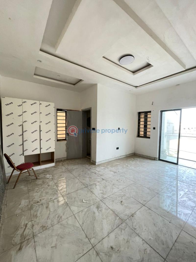 4 bedroom Semi detached Duplex For Sale Ogudu GRA Lagos - 2