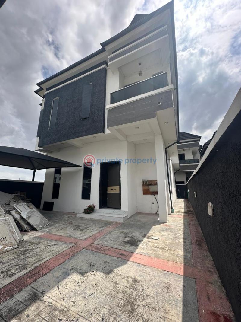 4 bedroom Semi detached Duplex For Sale Chevron Drive Lekki Lagos - 0
