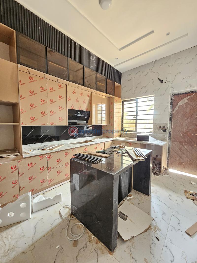 4 bedroom Detached Duplex For Sale Victoria Garden City Lekki Lagos - 8