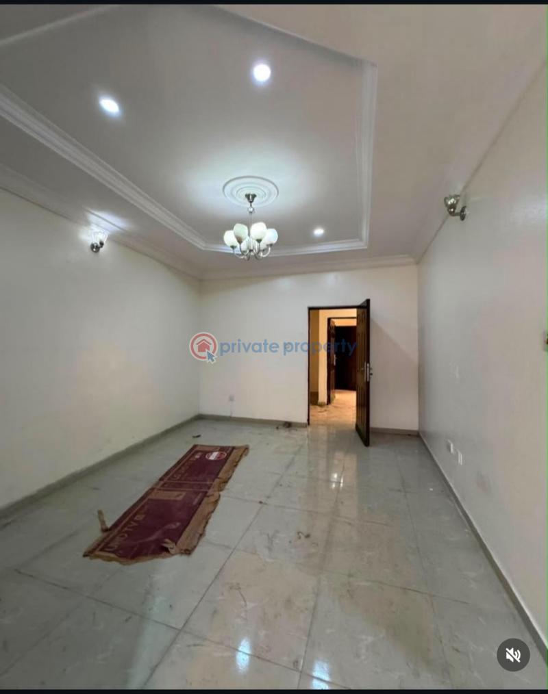 4 bedroom Detached Duplex For Sale Adelabu Surulere Lagos - 2