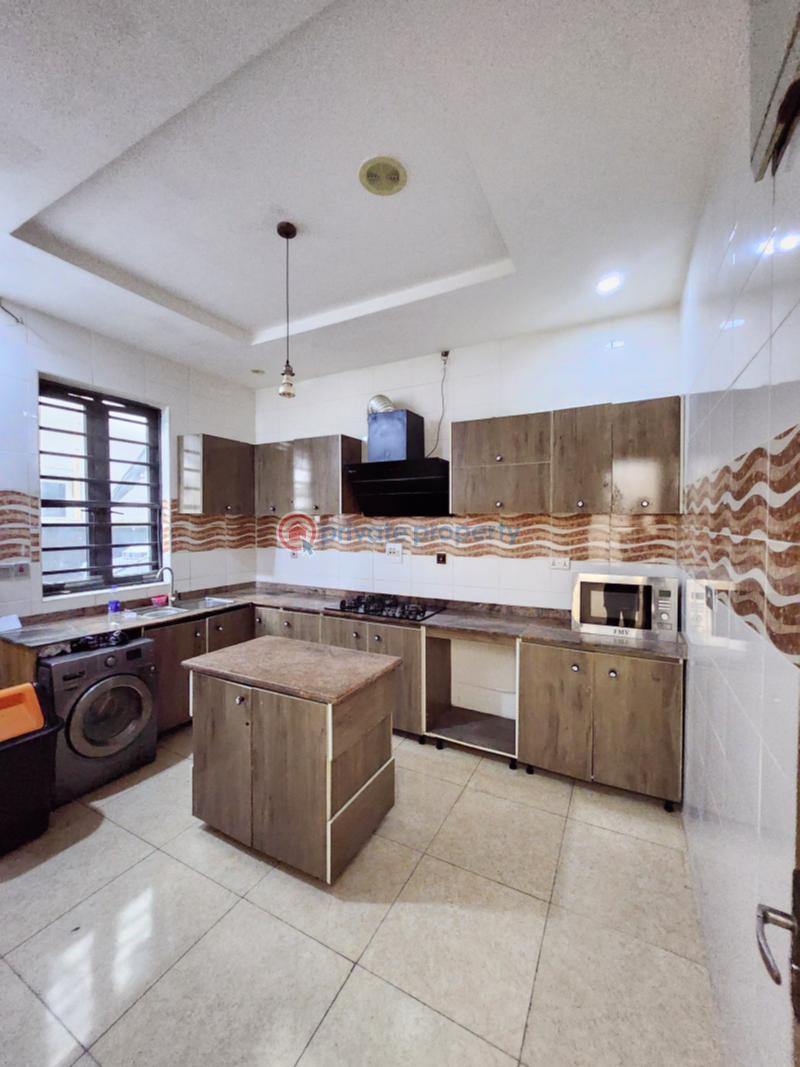 4 bedroom Semi detached Duplex For Sale Chevron Drive Lekki Lagos - 8
