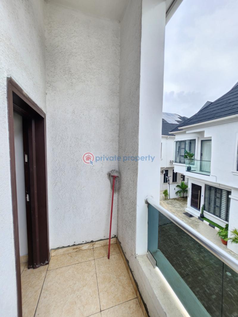 4 bedroom Semi detached Duplex For Sale Chevron Drive Lekki Lagos - 17