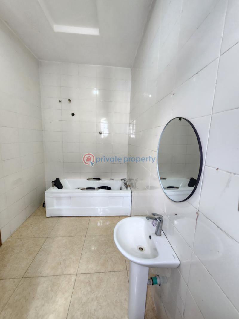 4 bedroom Semi detached Duplex For Sale Chevron Drive Lekki Lagos - 15