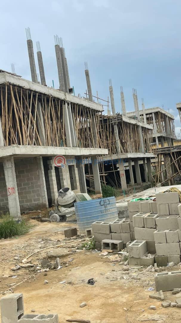 4 bedroom Semi detached Duplex For Sale Greystone Residence Beside Shonibare Estate Maryland Shonibare Estate Maryland Lagos - 1