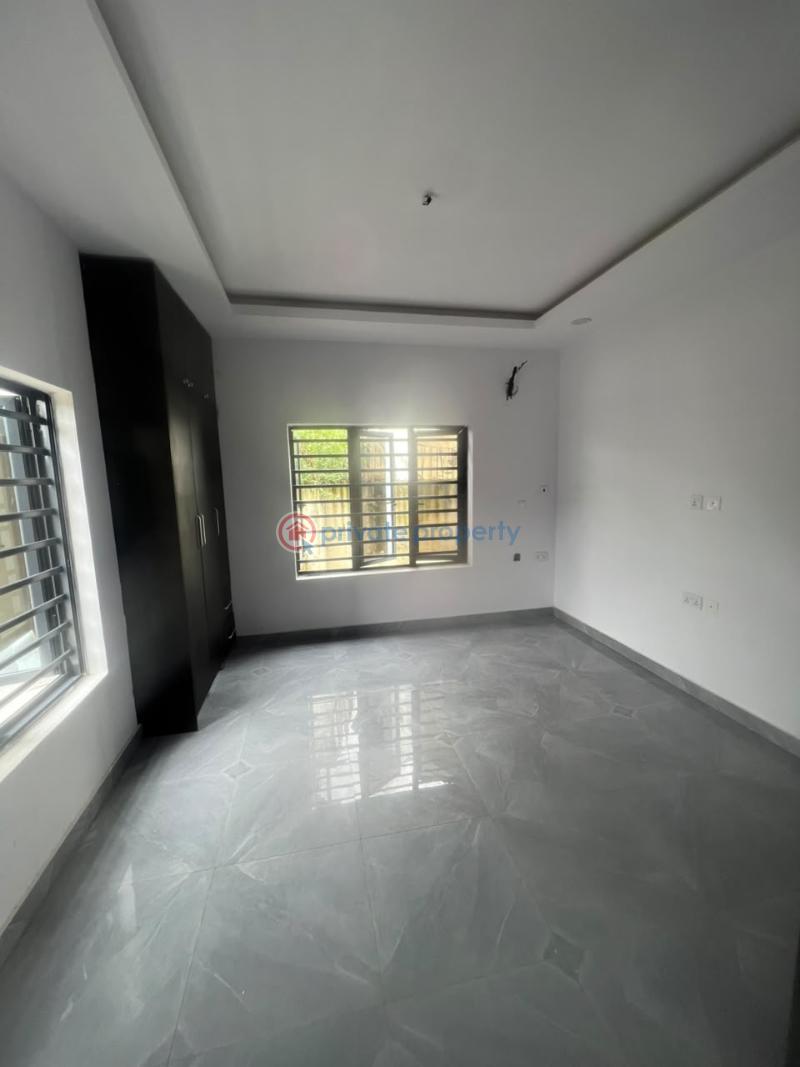 4 bedroom Semi detached Duplex For Sale Ogudu GRA Lagos - 5