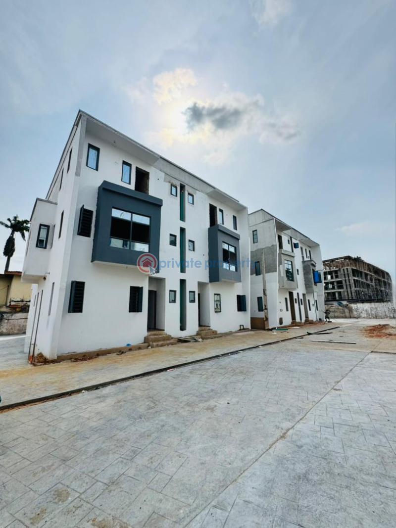 4 bedroom Semi detached Duplex For Sale Ikeja Lagos - 1