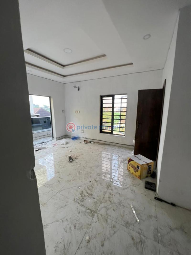 4 bedroom Semi detached Duplex For Sale Maryland Lagos - 3