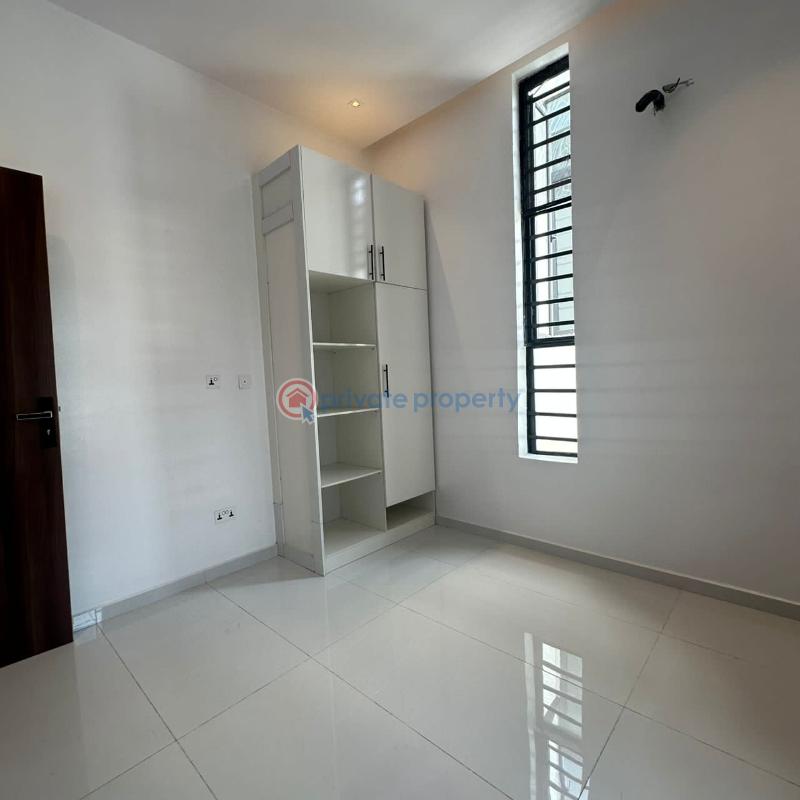 4 bedroom Semi detached Duplex For Sale Chevron Drive Lekki Lagos - 9