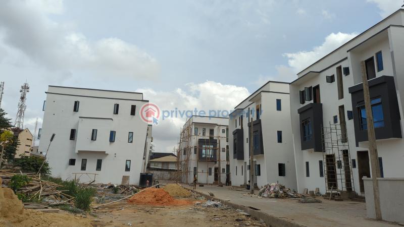 4 bedroom Duplex For Sale Opebi Round About, Glo Office, 10 Minutes To The Airport. Opebi Ikeja Lagos - 2