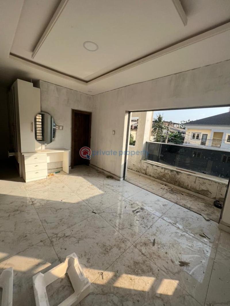 4 bedroom Semi detached Duplex For Sale Maryland Lagos - 9