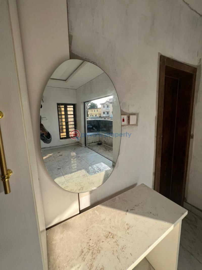 4 bedroom Semi detached Duplex For Sale Maryland Lagos - 12