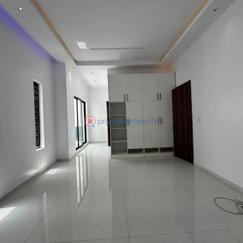 4 bedroom Semi detached Duplex For Sale Chevron Drive Lekki Lagos - 5