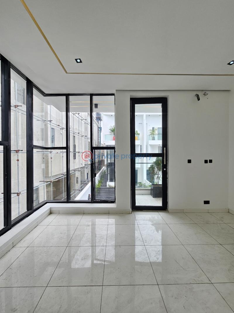 4 bedroom Semi detached Duplex For Sale Orchid Road, Lekki Lagos - 9