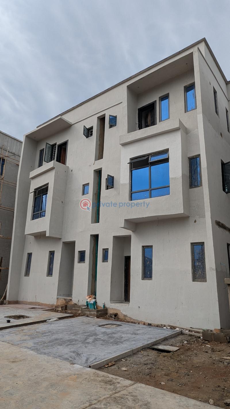 4 bedroom Duplex For Sale Opebi Round About, Glo Office, 10 Minutes To The Airport. Opebi Ikeja Lagos - 4