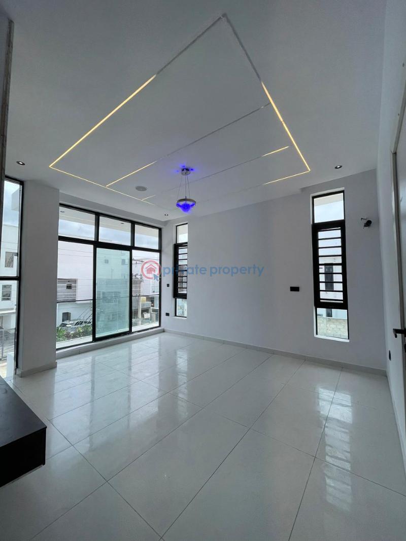 4 bedroom Detached Duplex For Sale Ikota Lekki Lagos - 9