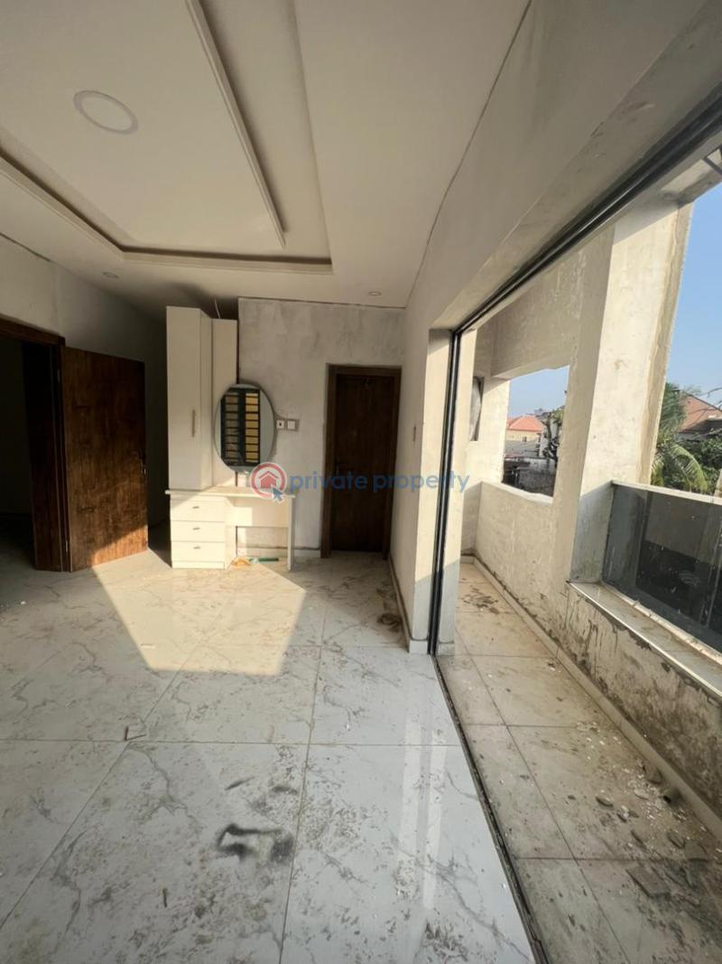 4 bedroom Semi detached Duplex For Sale Maryland Lagos - 27
