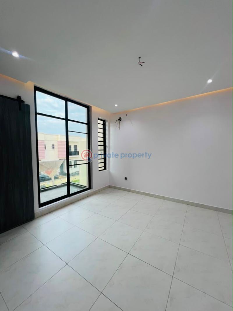 House For Rent Blenco Sangotedo Lagos - 11