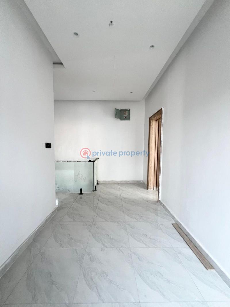 4 bedroom Semi detached Duplex For Sale Chevron Drive Lekki Lagos - 6