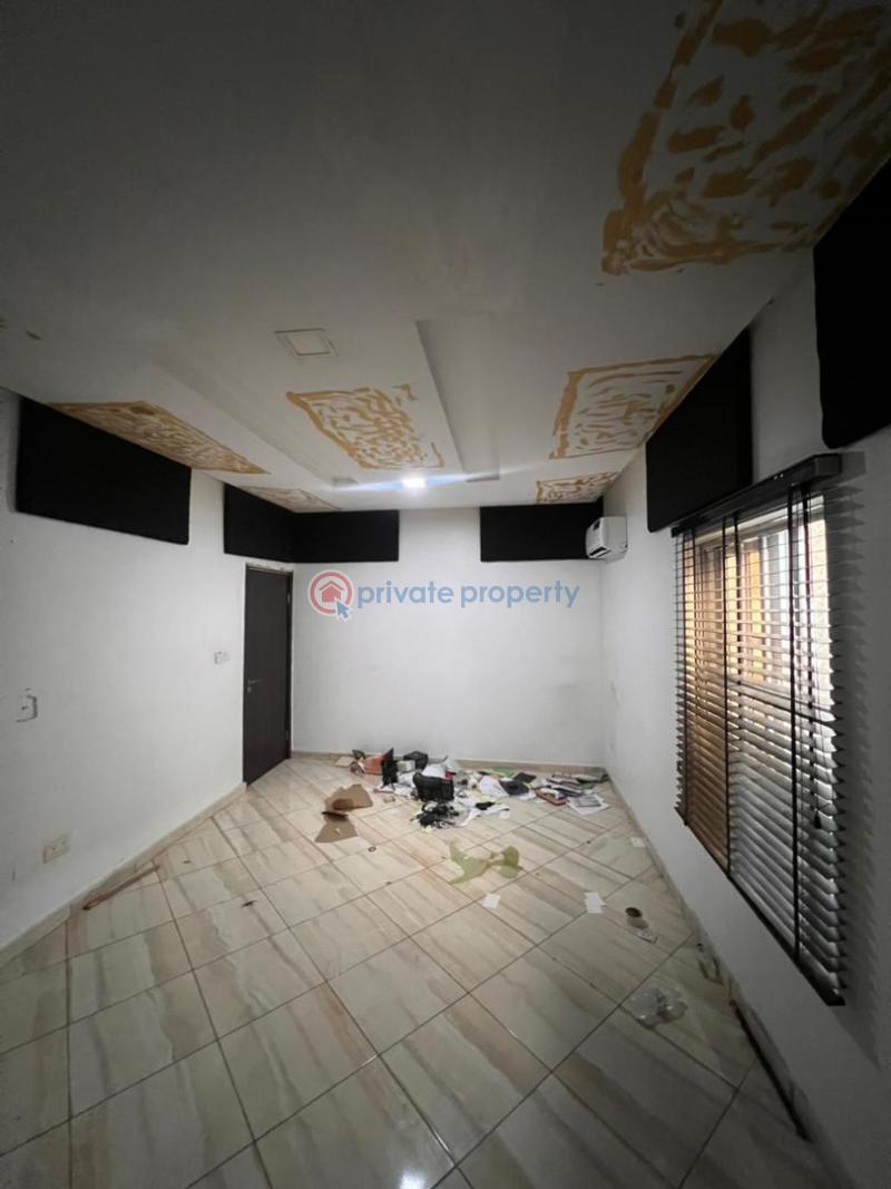 4 bedroom Semi detached Duplex For Sale Osapa London Lekki Lagos - 6