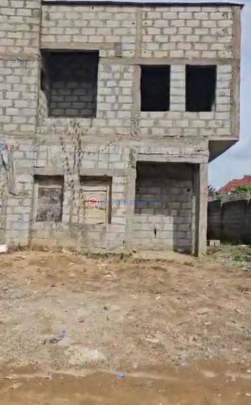 4 bedroom Semi detached Duplex For Sale At Voice Of Nigeria Road / Lugbe Abuja Lugbe Abuja Phase 4  - 2