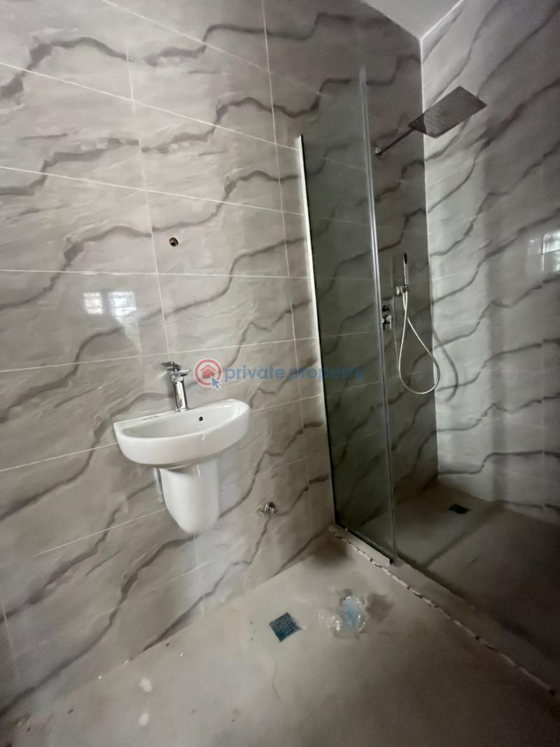 4 bedroom Semi detached Duplex For Sale Surulere Lagos - 13