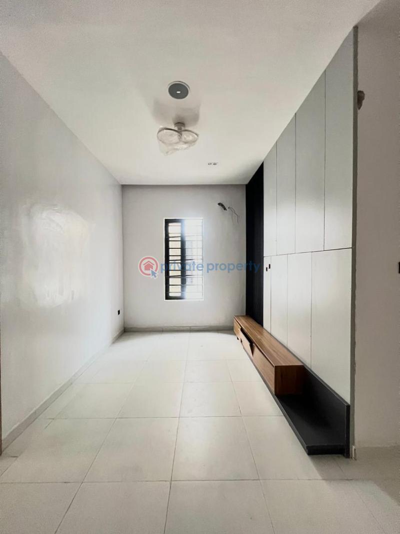 4 bedroom Semi detached Duplex For Sale Victoria Garden City Lekki Lagos - 10