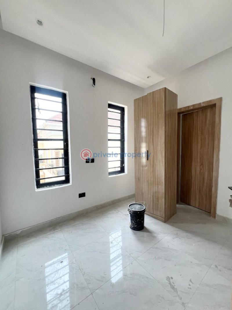 4 bedroom Semi detached Duplex For Sale Chevron Drive Lekki Lagos - 3