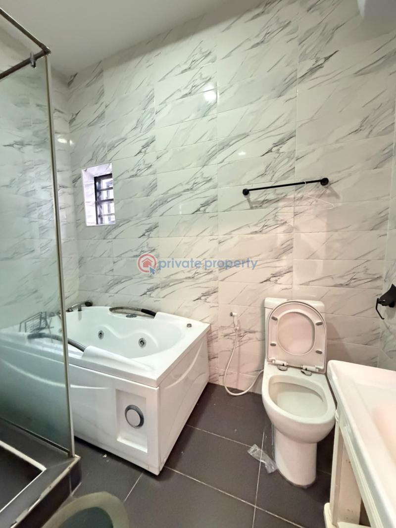 4 bedroom Semi detached Duplex For Sale Chevron, Chevron Drive Lekki Lagos - 4