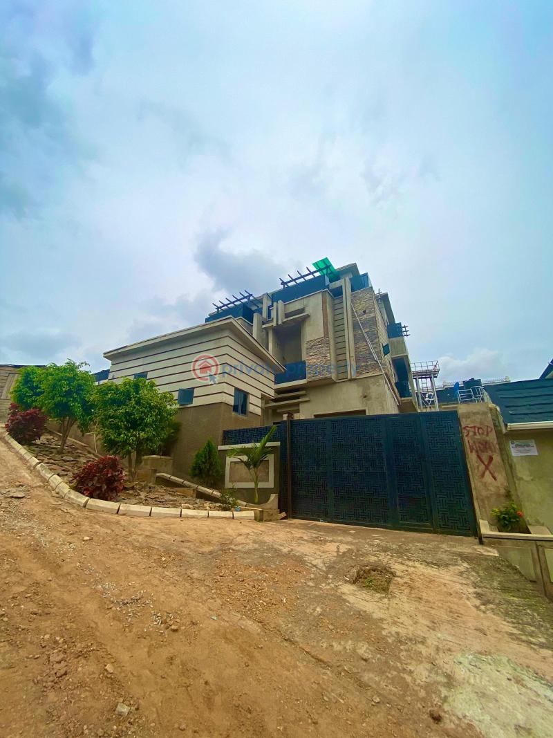 4 bedroom semi detached duplex - 2 4 bedroom Semi detached Duplex For Sale Guzape Abuja Phase 1  - 2