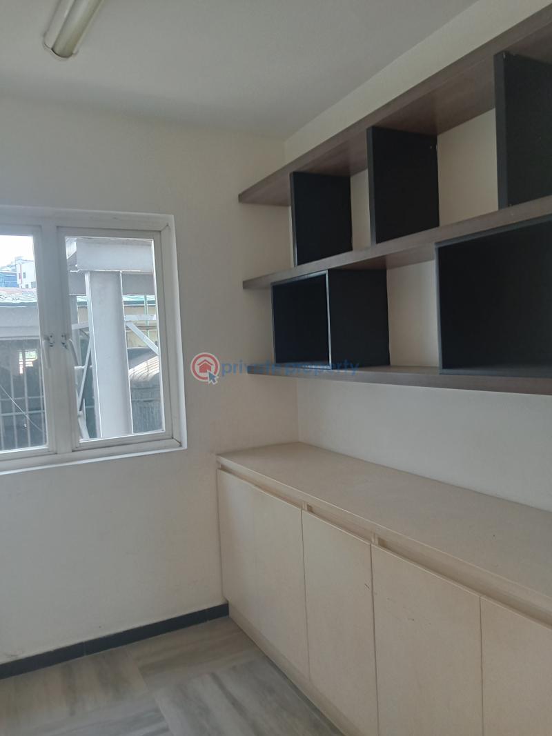 4 bedroom Office For Rent Off Admiralty Way Lekki Phase 1 Lekki Phase 1 Lagos - 14