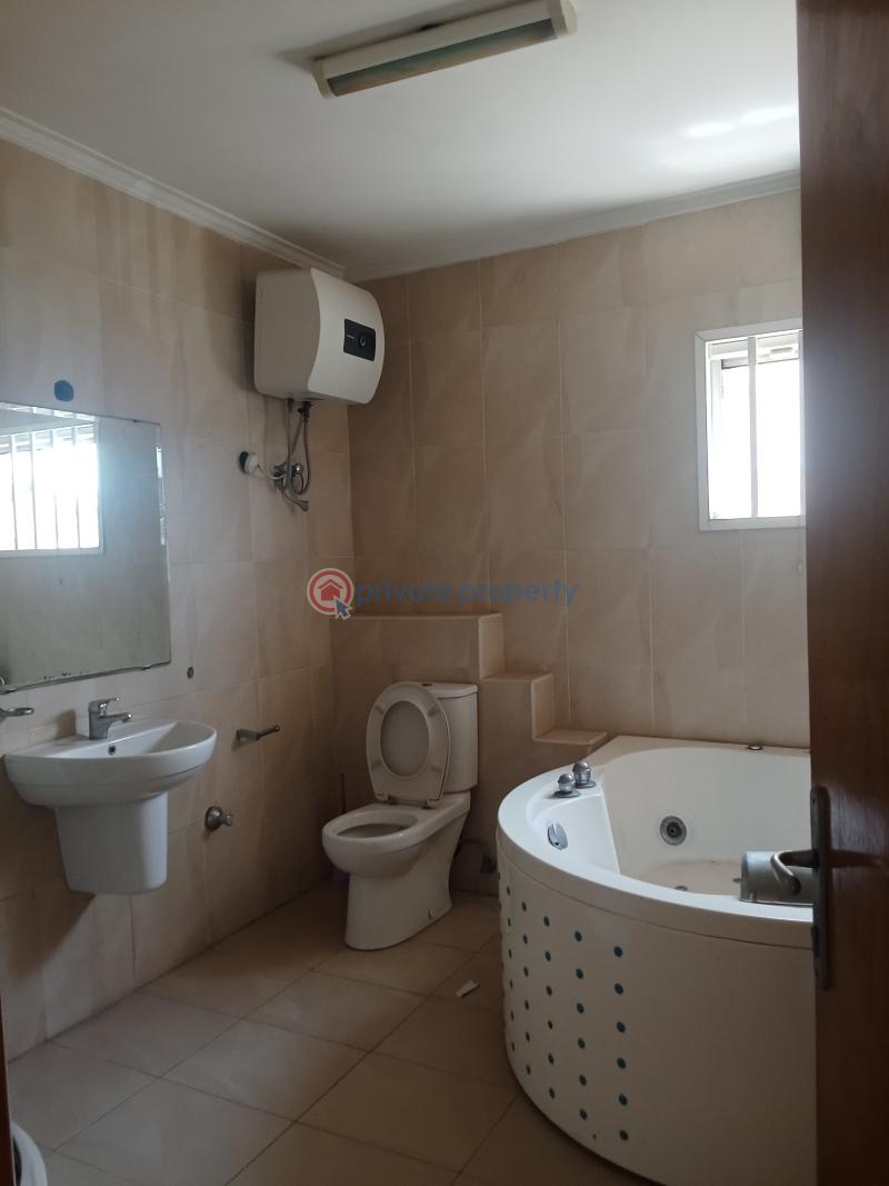 4 bedroom Office For Rent Off Admiralty Way Lekki Phase 1 Lekki Phase 1 Lagos - 12