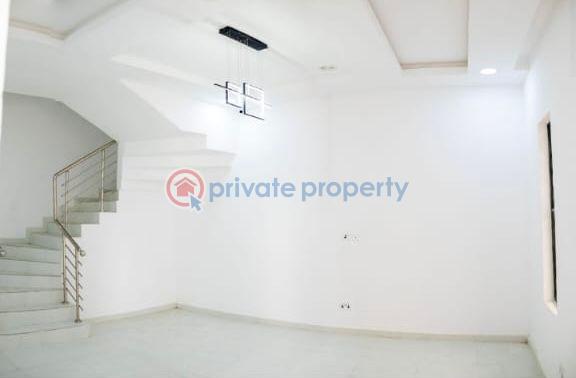 4 bedroom Semi detached Duplex For Rent Vgc Lekki Lagos. Victoria Garden City Lekki Lagos - 6