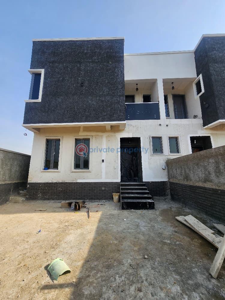 4 bedroom Semi detached Duplex For Sale Mende Maryland Lagos
