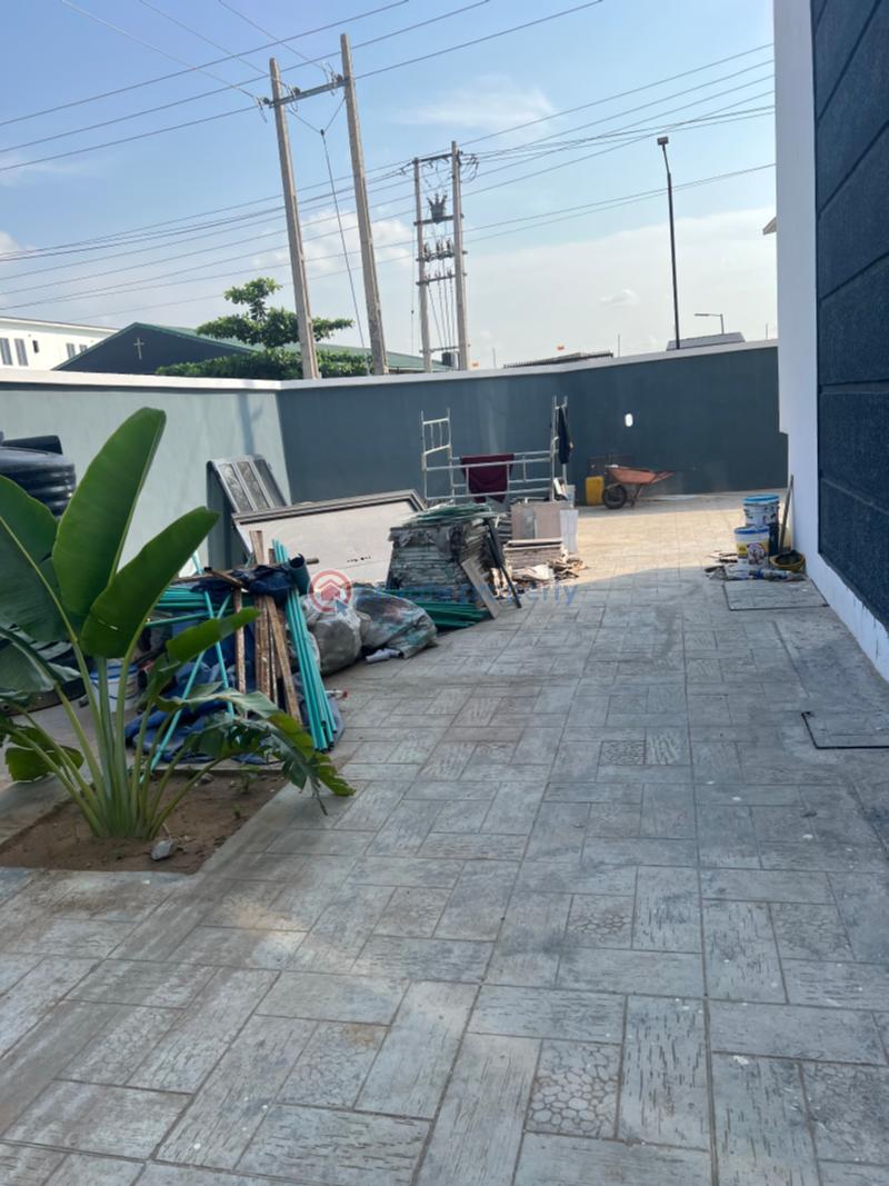 4 bedroom Semi detached Duplex For Sale Ogudu GRA Lagos - 12