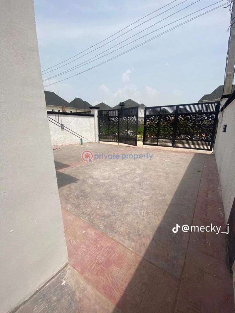 4 bedroom Semi detached Duplex For Sale Oral Estate Lekki Lagos - 7