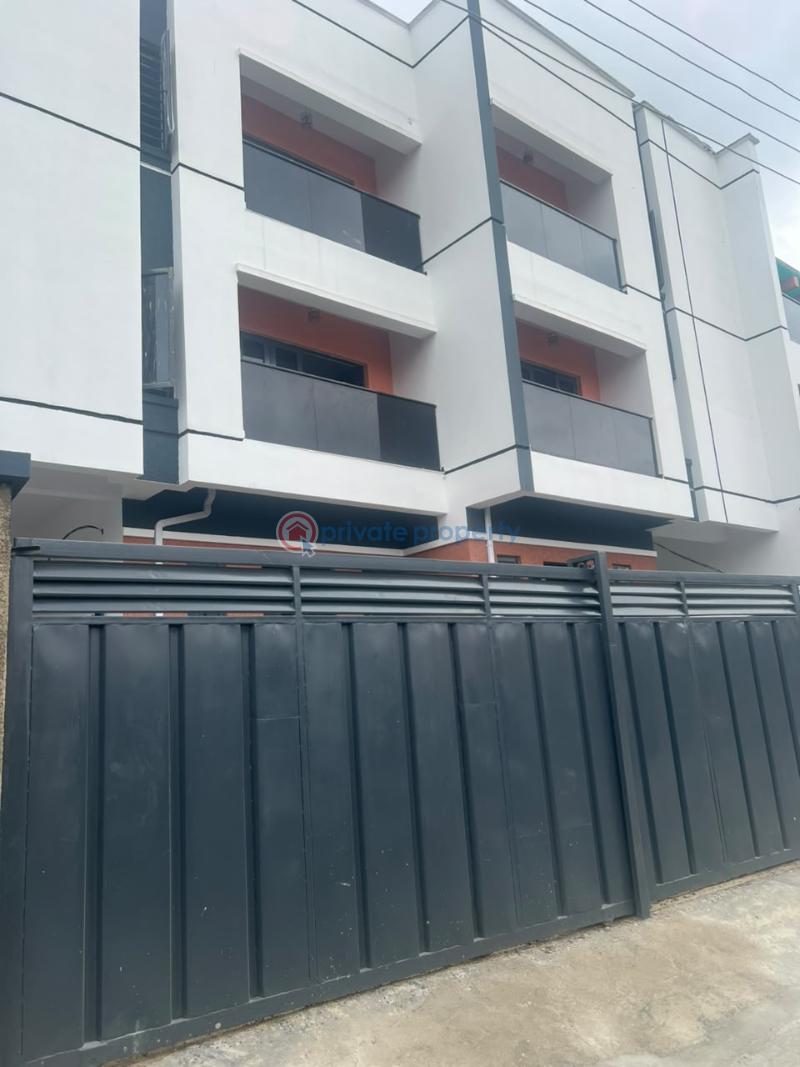 4 bedroom Semi detached Duplex For Sale Ogudu GRA Lagos - 6