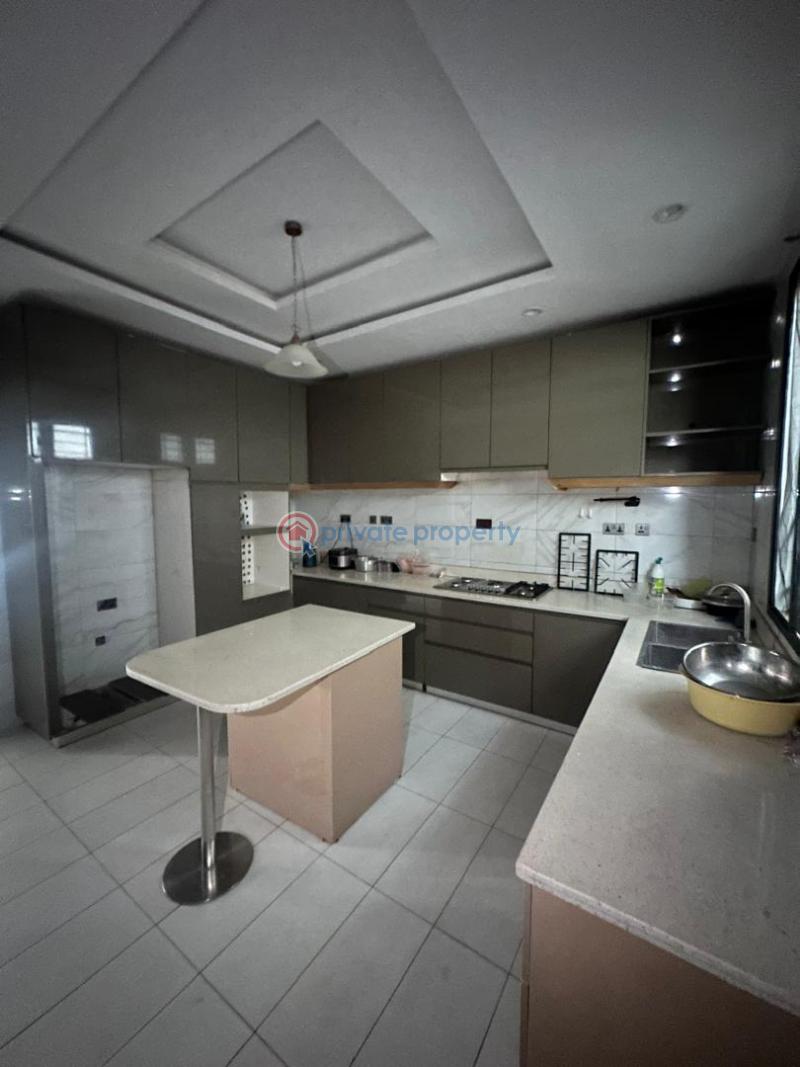 4 bedroom Semi detached Duplex For Rent Lekki Phase 1 Lagos - 7