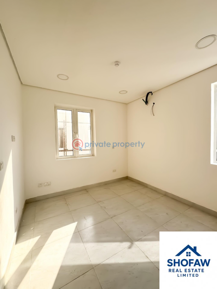 4 bedroom Semi detached Duplex For Sale Chevron Lekki Chevron Drive Lekki Lagos - 13